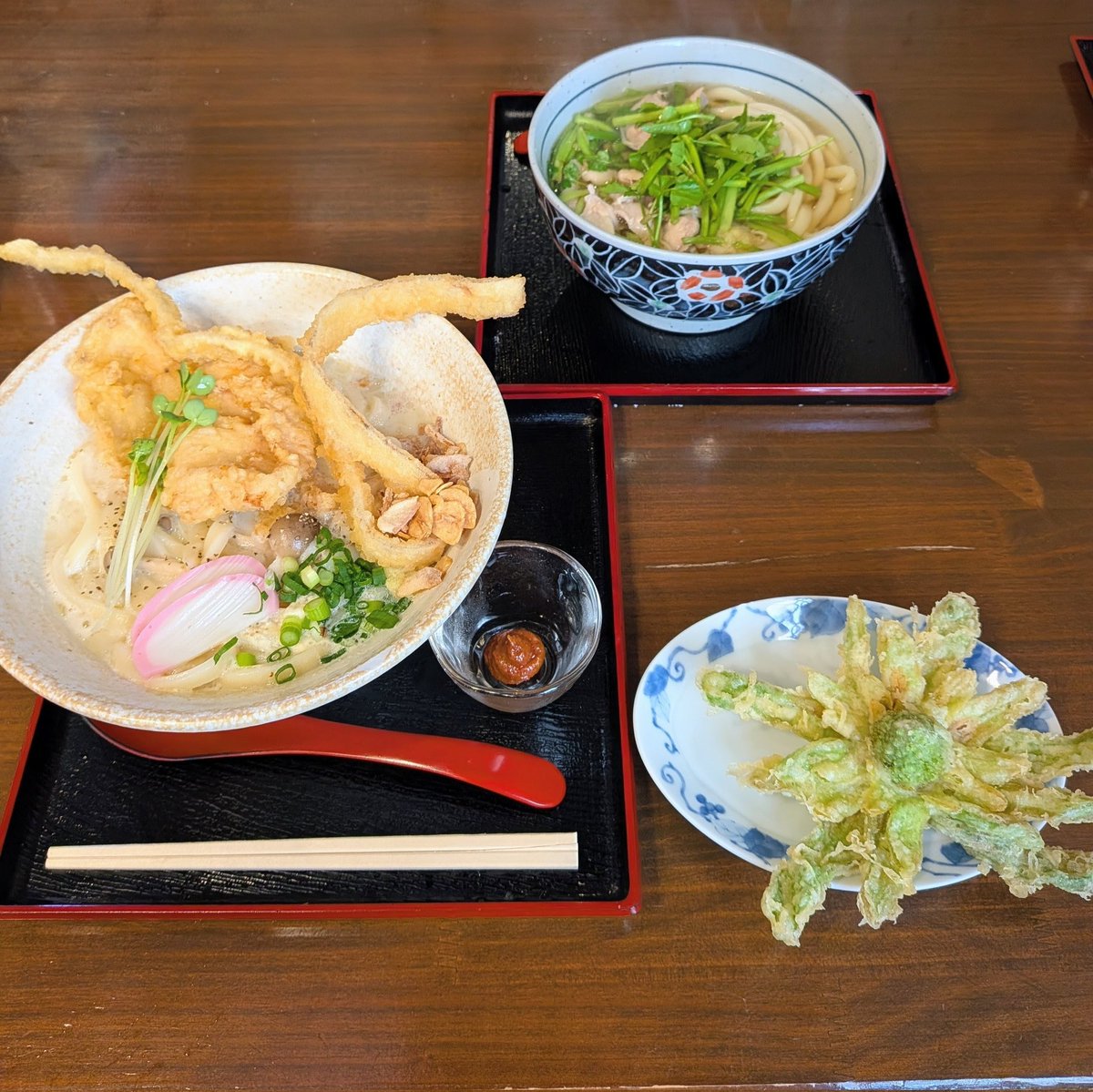自家製うどんもりたさん
宮代町で、新店舗オープン2日目
おめでとうございます
ボリュームもあって、とり天サクサクで美味しかった〰️
#うどん
#宮代
#ランチ