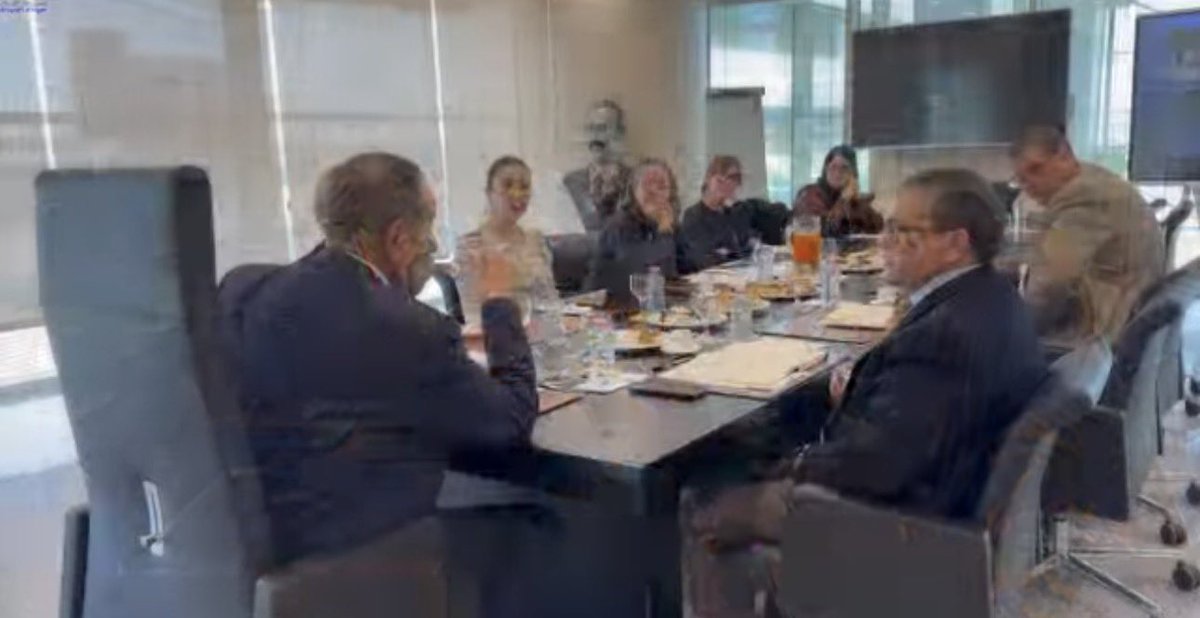 A pleasure to meet Mokhtar El‑Saïd Medioni, CEO of <a href="/AeroportAlger/">Aéroport d'Alger</a> , to exchange on the many initiatives for #children—including those with #disabilities— of the airport &amp; <a href="/UNICEFAlgerie/">UNICEF Algérie</a>’ work. Together we explored partnership oportunities to promote children”s rights