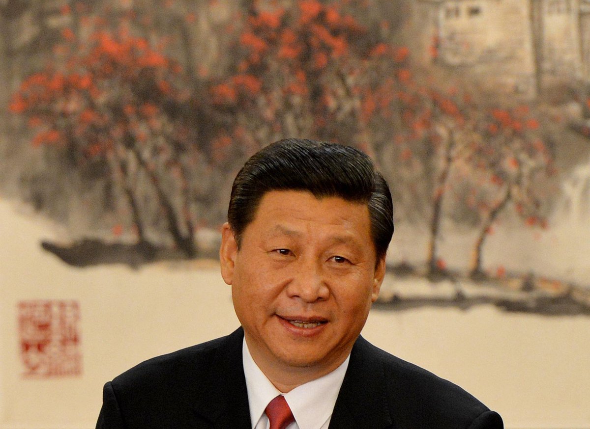Mi pare un modello interessante di formazione e selezione della classe politica no? 

Meglio che attraverso il capitale mediatico o il patrimonio no?

Il Presidente della Repubblica Popolare Cinese, Xi Jinping, ha un percorso accademico principalmente in ambito ingegneristico e