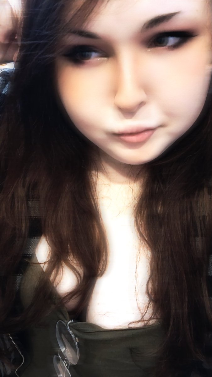 xaifux_'s tweet photo. one shitty phone camera later https://t.co/koCLRd1SqO