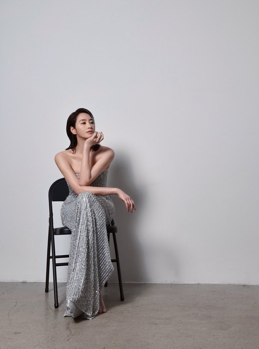 #김혜수 #KimHyeSoo

연휴 후유증 날려버릴 선물 도착💝