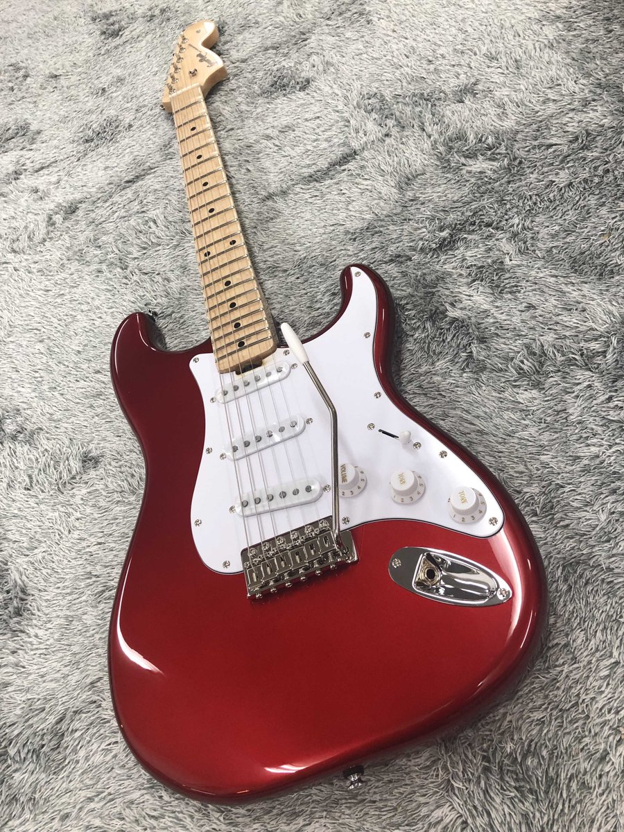 Grass Roots G-ST-SC/M Candy Apple Red スキャロップメイプル指板の