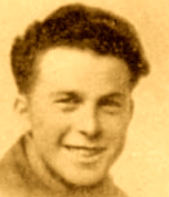 19 fév.1944. "On vient nous chercher. Quand le jour va se lever, nous ne serons plus [...] Notre sacrifice, je crois, ne sera pas inutile car il donnera à la France le jour de la victoire finale, le droit d’être, elle aussi, fière de ses fils". Un vigneron de 23 ans. Julien Ducos