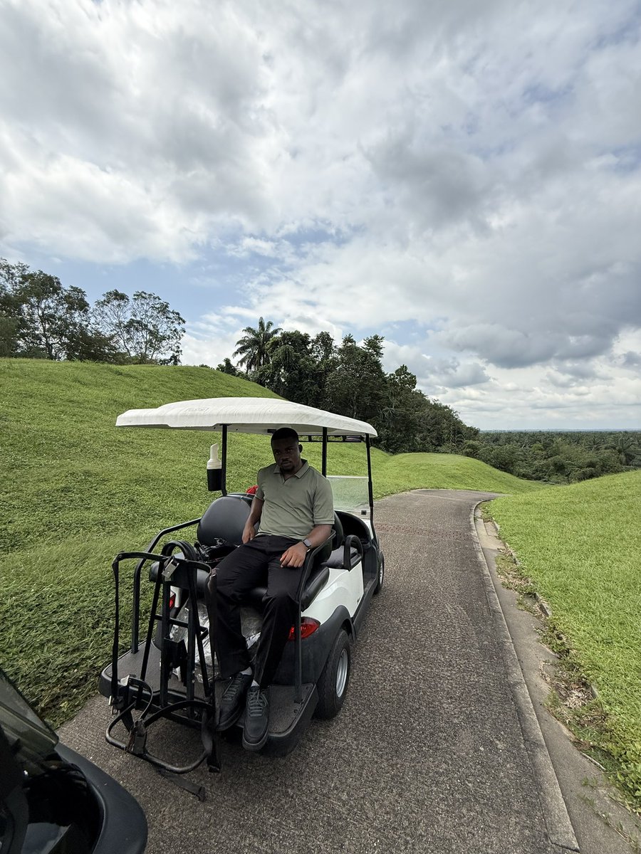 1000 advisers, 0 helpers 
GM X