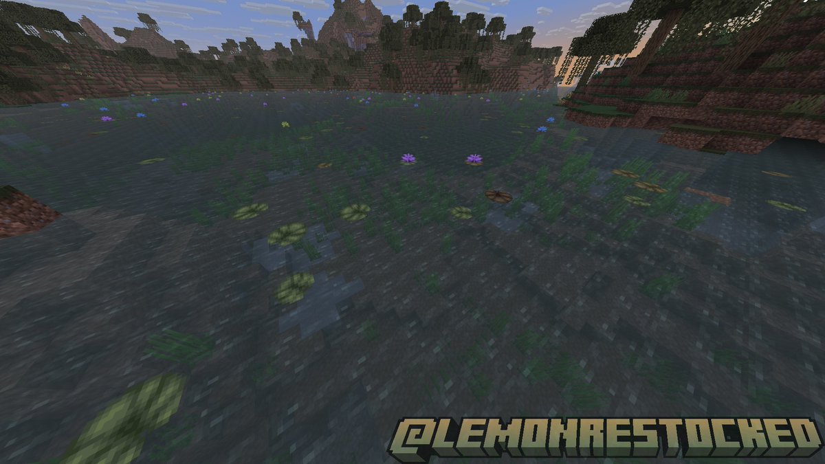 lemonrestocked's tweet photo. 256 clover (wildflower) combinations, excluding rotations, with a rare gold variant, and 18 lily pad variants #atypical #Minecraft #pixelart #pixelartist #Texturepack #art #artwork https://t.co/5p7ZjcBPr6