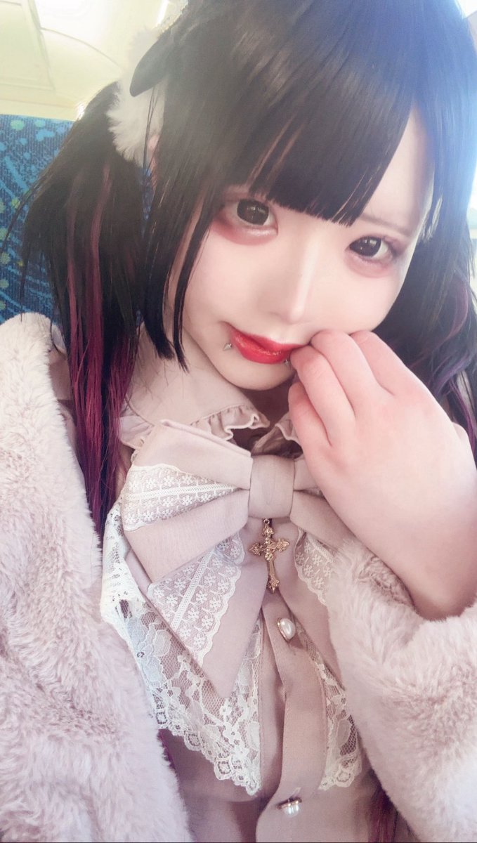 0u0_mgm's tweet photo. なにあげたらいいか分からんくなってもう全部あげる https://t.co/Nwp5Km8MaJ