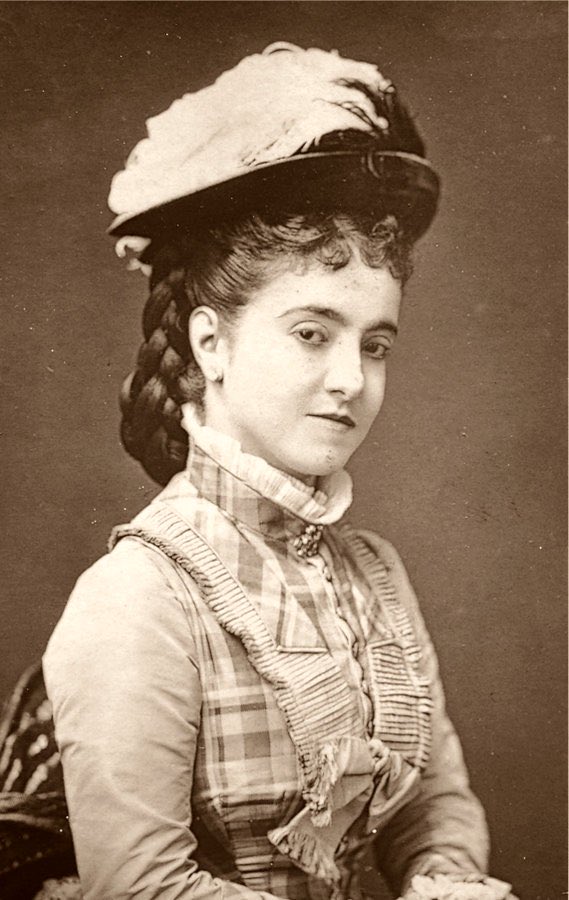 Opera with Opera News tweet media