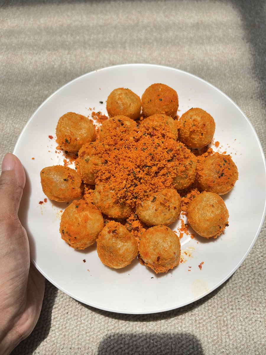 Adelia🌻 tweet media