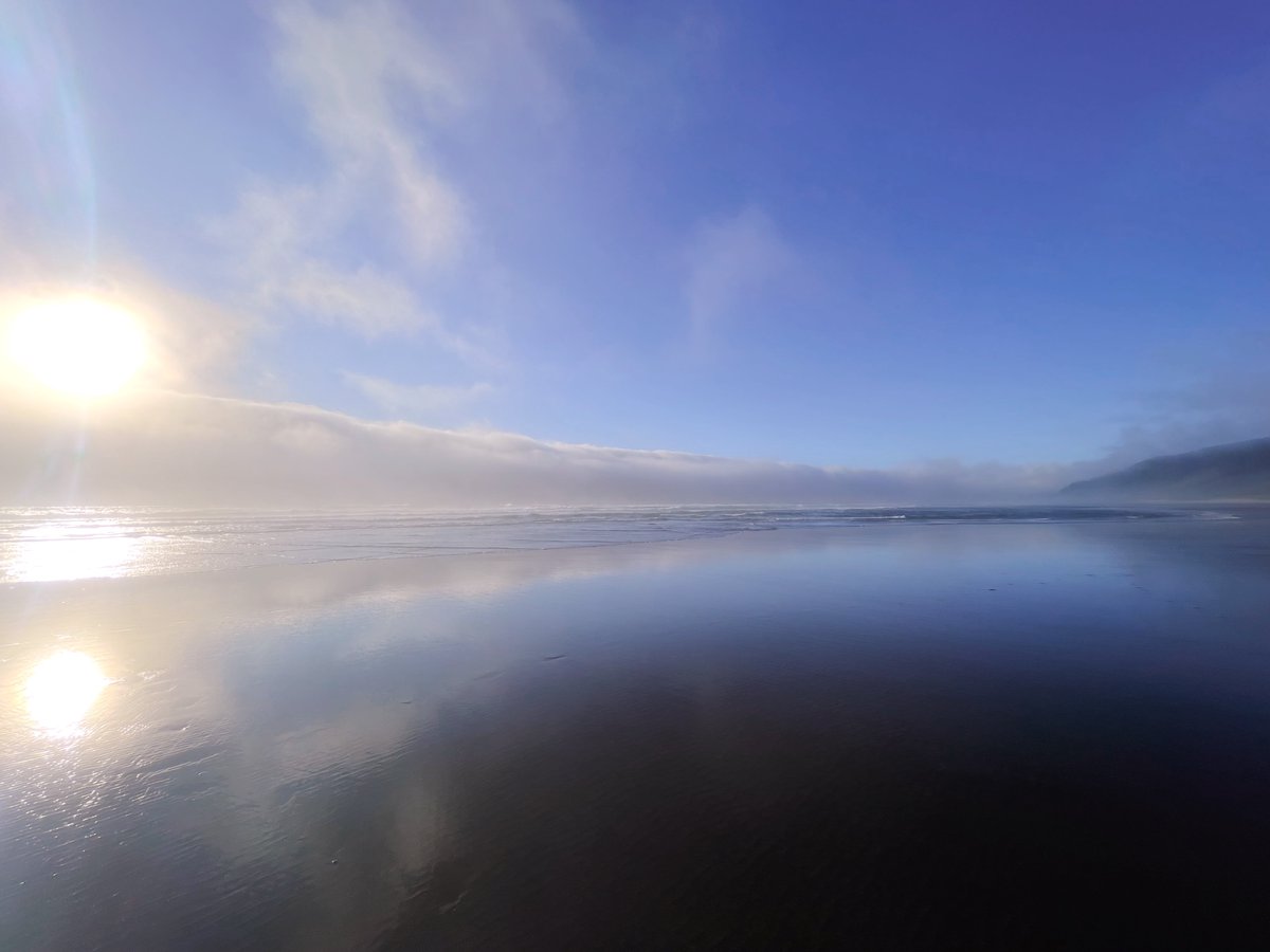 heartornament's tweet image. everything is too fsat and too slow and im m  so untethered