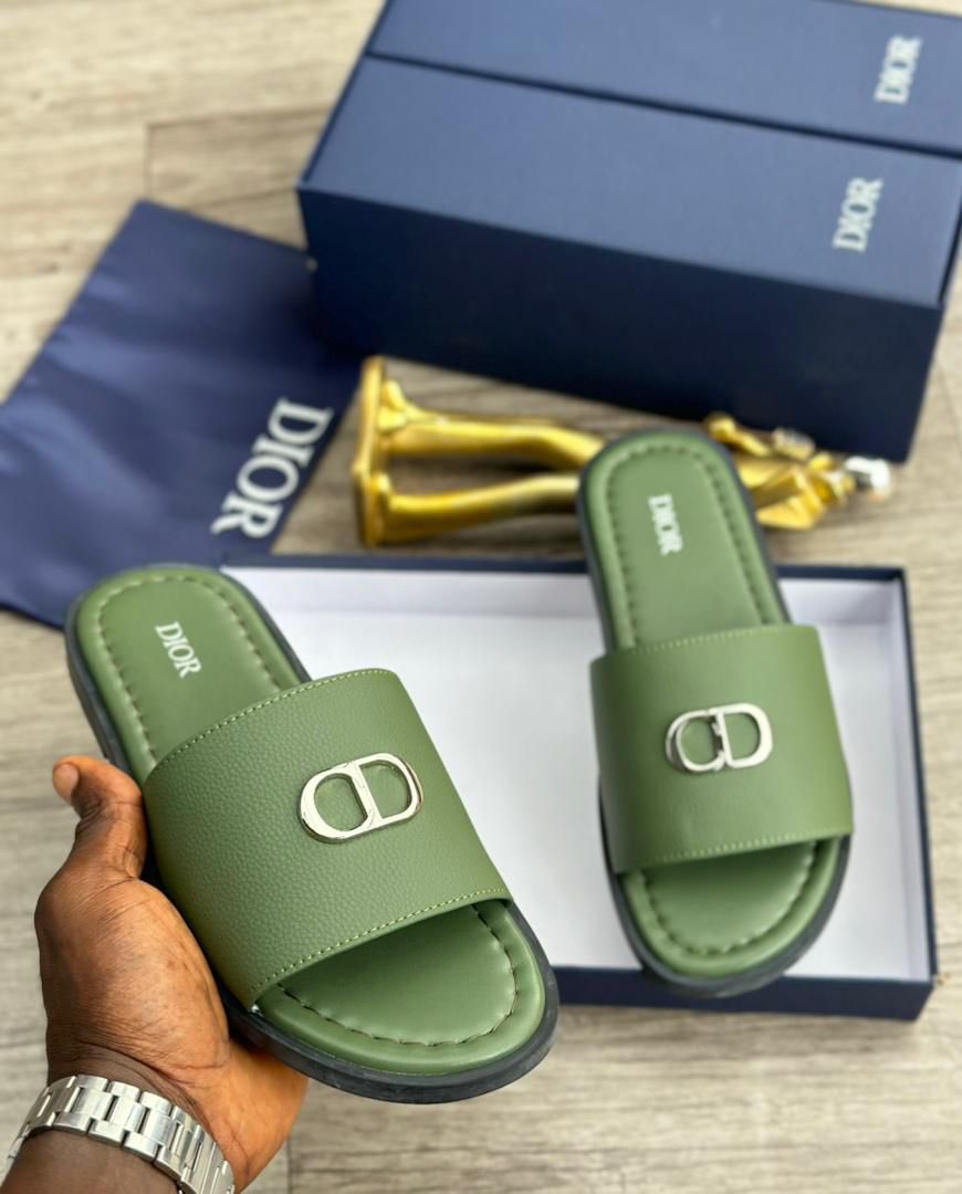 dinero_crocs's tweet image. + Luxury palms

🏷️— N45,000

Location Kaduna—worldwide delivery.
WhatsApp: 08063769764