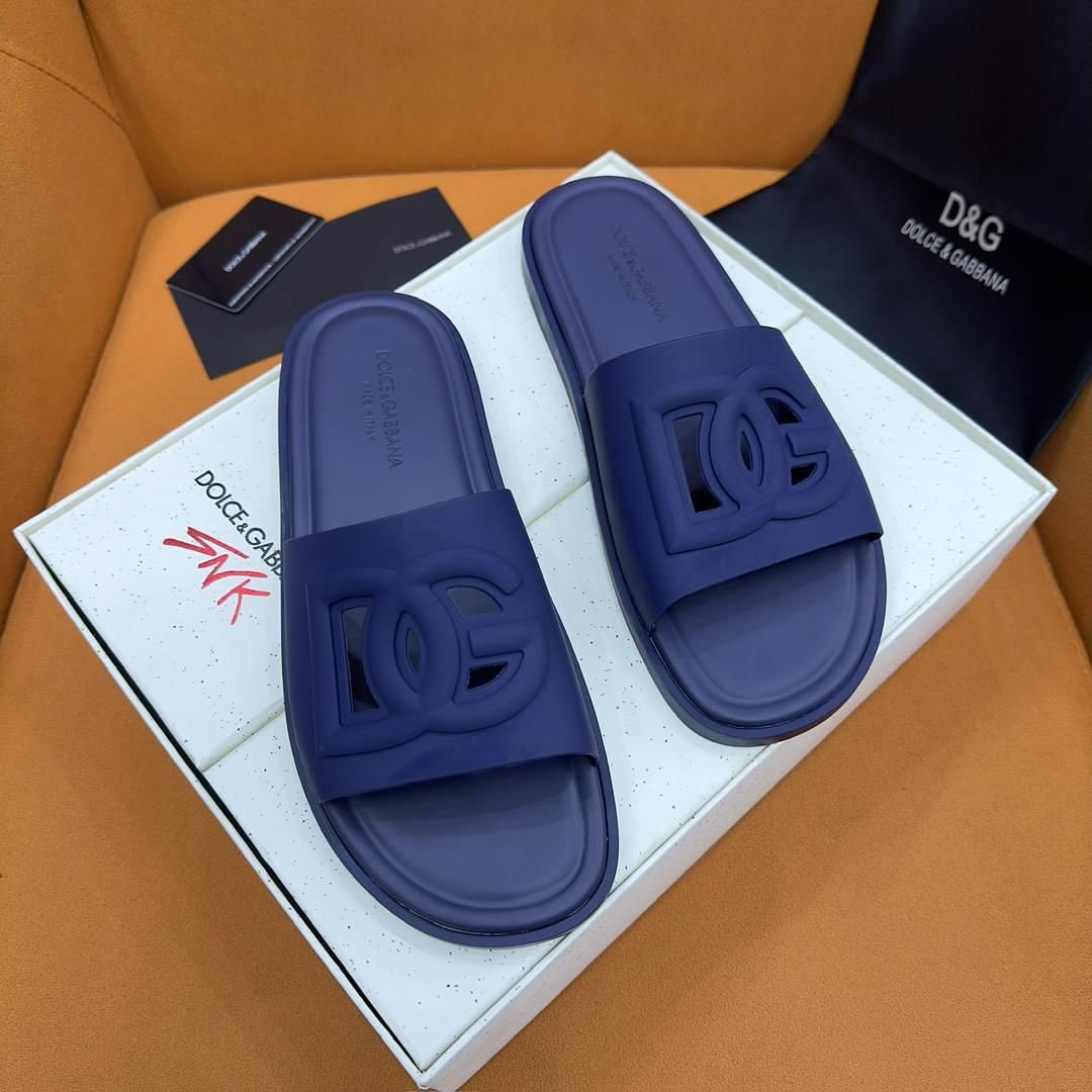 dinero_crocs's tweet image. + Luxury palms

🏷️— N45,000

Location Kaduna—worldwide delivery.
WhatsApp: 08063769764
