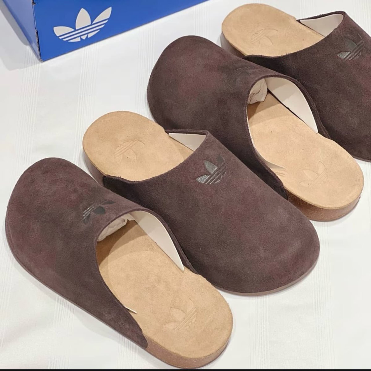 GeneralplugUno's tweet photo. Let's do business y'all very affordable prices https://t.co/61fLGz6PfC