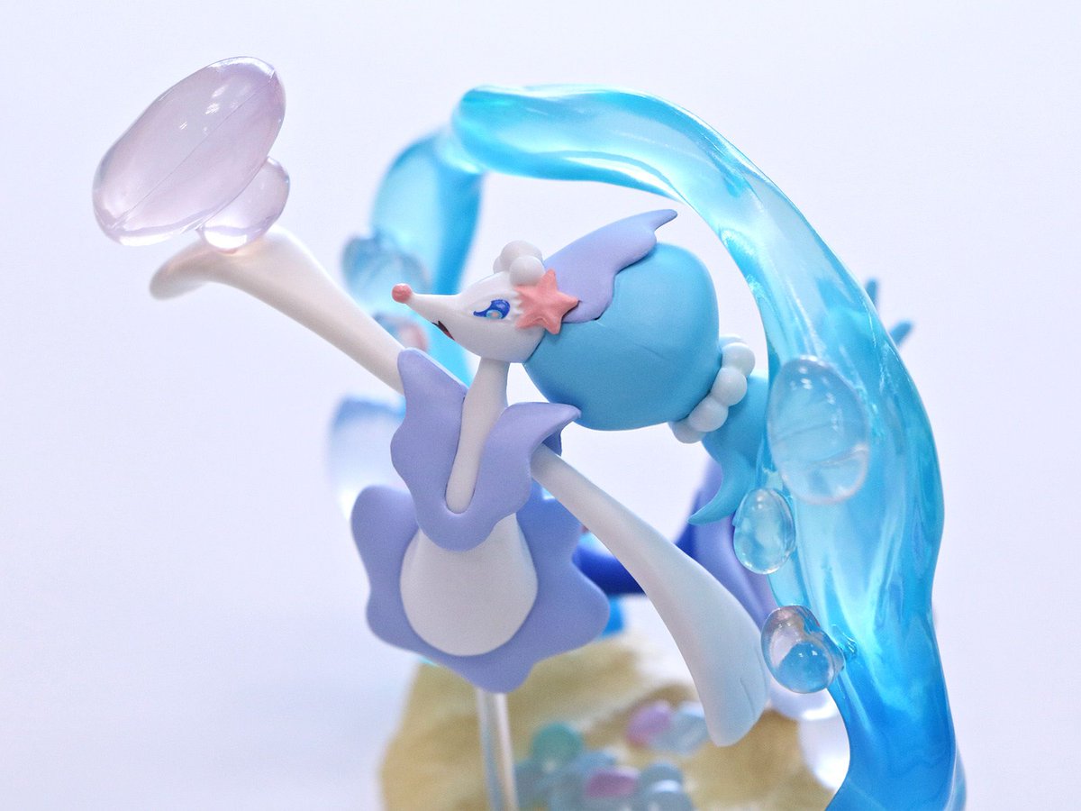 Pokekalos's tweet photo. Nouvelles images de la collection de figurines Re-ment × Pokémon « Circular Diorama Collection » https://t.co/hq80xNhgKp
