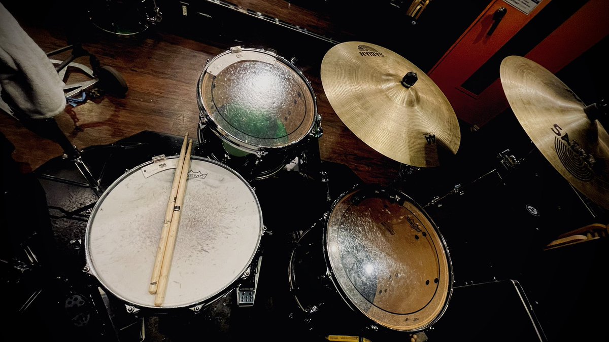 個人練🥁
おつでした( ◜ᴗ◝)✨️✨️