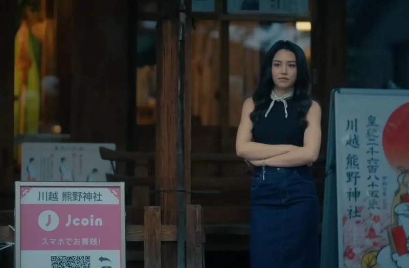 MUTELUV: LOVE LOCK lebih terasa kayak Dorama ketimbang Thai series, dari look-nya, posternya, bahkan musiknya.

Kepercayaan nulis harapan di atas Ema jadi plot device yg kuat sambil menjembatani kultur Jepang ke romance Tailan. Nonton ini rasanya kayak dipeluk. Menenangkan.