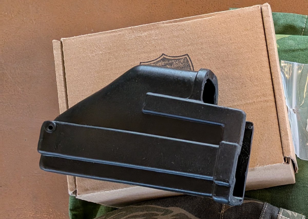 ヌートリア tweet media