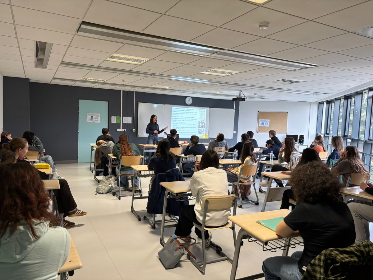 ASCLEPIUSproj's tweet photo. Our researcher visited the Caucasus French School within the ASCLEPIUS project, speaking about the Eliava Institute, phage research, and the history of George Eliava and Félix d’Hérelle, a French scientist and pioneer of bacteriophage research.

🔗 https://t.co/FS8L9QmKr7 https://t.co/iWGzENQbRf