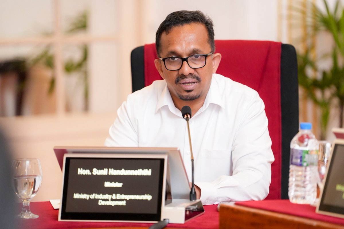 Sunil Handuneththi tweet media