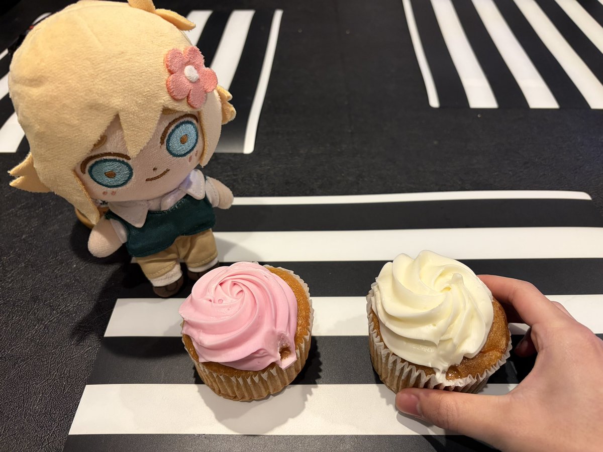 Banana Mage tweet media