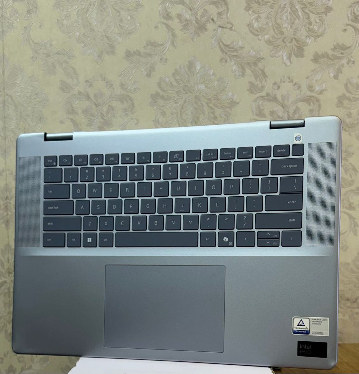 Neo Officiall tweet media