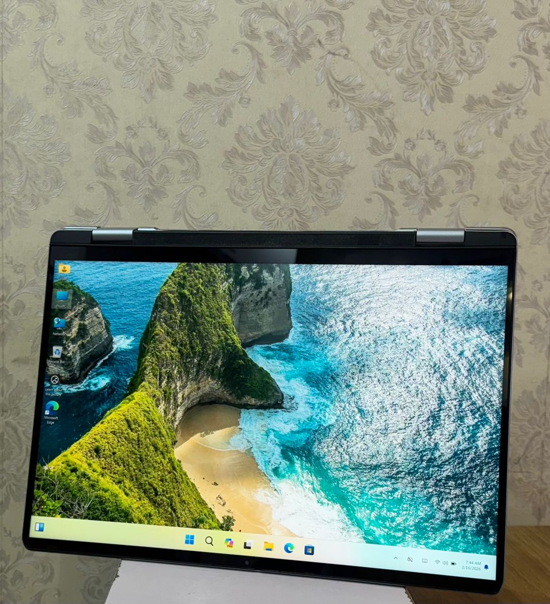 Neo Officiall tweet media