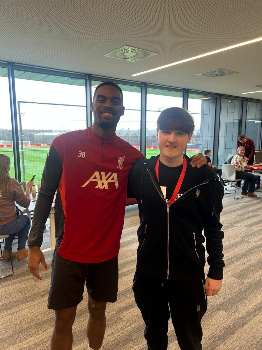 davidg_1966's tweet photo. Thank you @lfc ❤️ https://t.co/1wjOs49Gms