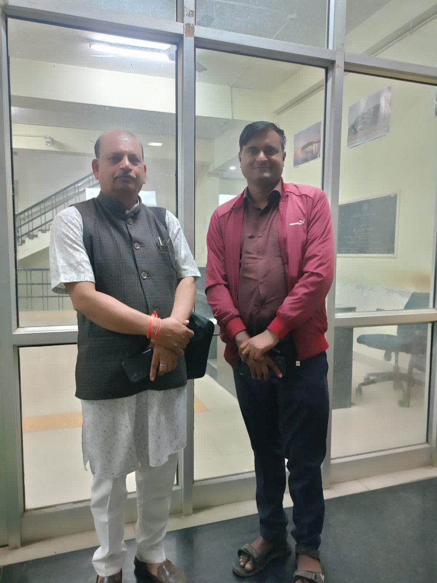 शिक्षक संघ राष्ट्रीय और प्रदेशाध्यक्ष श्री पुष्करणा साहब पर विश्वास रखें कंप्यूटर अनुदेशकों के केडर की विसंगतियों का समाधान जरूर होगा 
जय श्री राम <a href="/RSSRashtriya/">राजस्थान शिक्षक संघ (राष्ट्रीय)</a> <a href="/RCPushkarnaRSSR/">रमेश चंद्र पुष्करणा</a> 
#कंप्यूटर_शिक्षा