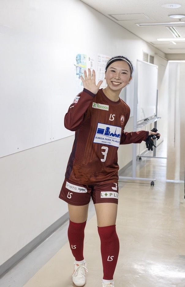fugaladies's tweet photo. 【荒川くるみ 選手退団のお知らせ】
2025-2026シーズンをもちまして、
No.3 荒川くるみ 選手が退団することを
お知らせいたします。
#荒川くるみ 選手のコメントはこちら

https://t.co/n6B4iouZtG
最後まで応援よろしくお願いいたします!!

#フウガドールすみだ
#フウガドールすみだレディース https://t.co/euX78QUd1k