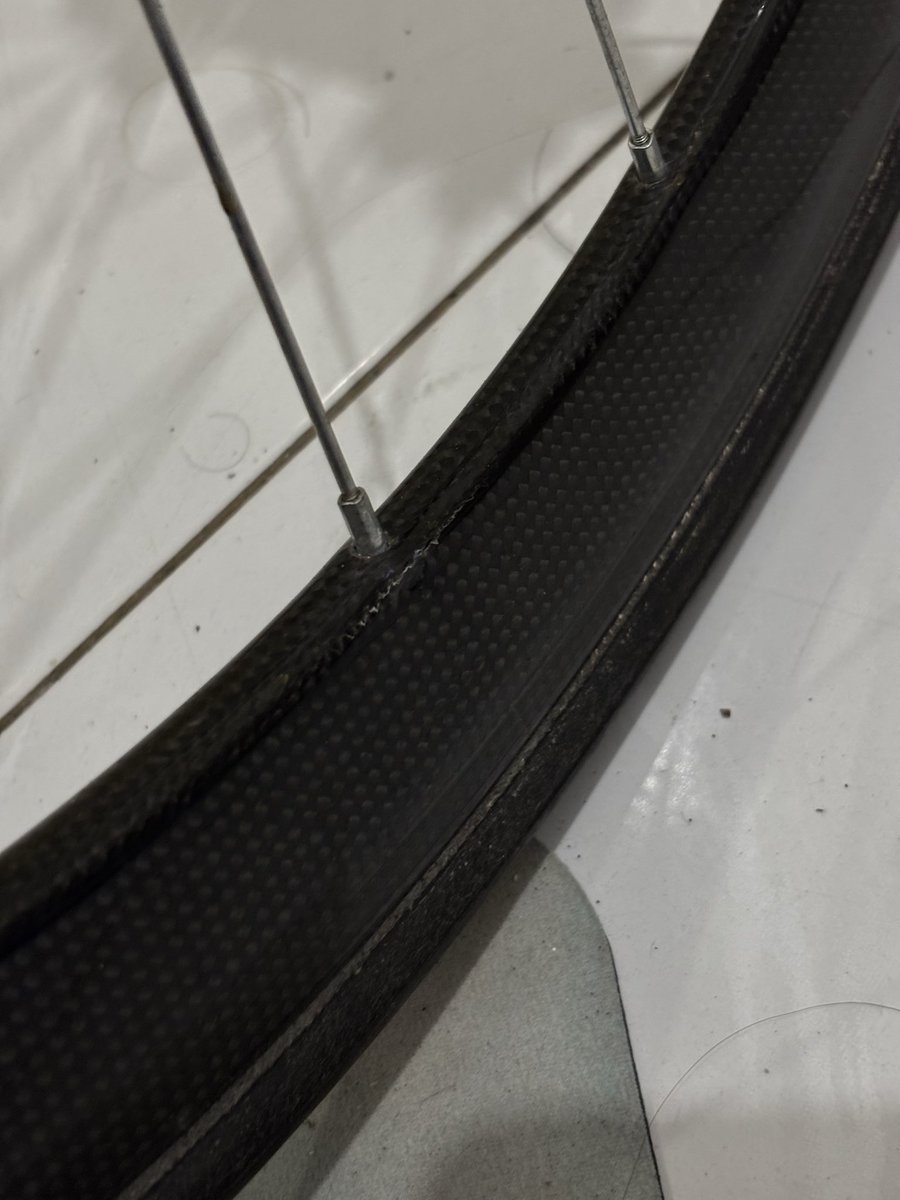 spoontan.uhuyy tweet media