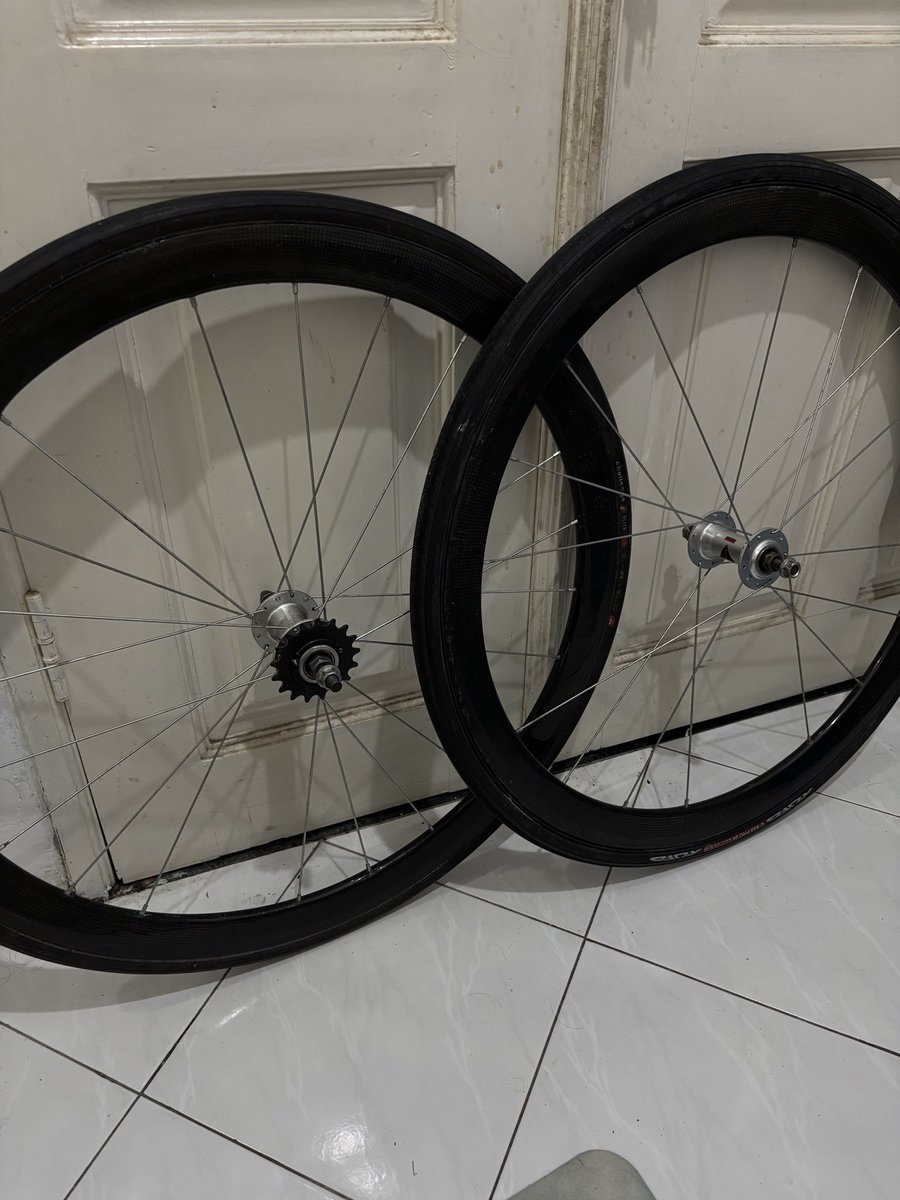 spoontan.uhuyy tweet media