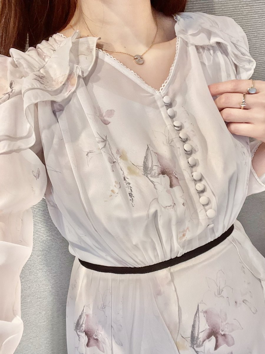 💐Isette Floral Chiffon Dress 160cm Sサイズ 落ち着いた花柄で大人