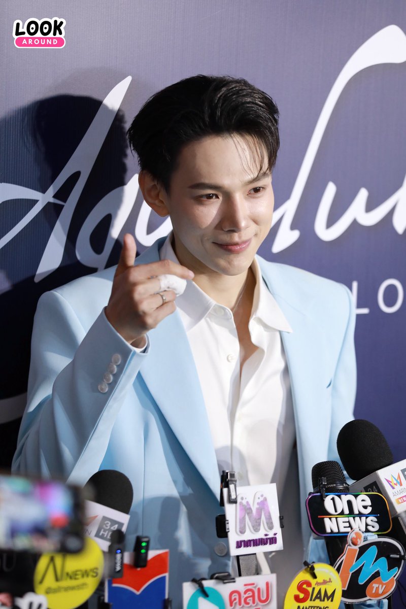 LookAround_TH's tweet photo. “ต้าห์อู๋ พิทยา” ช่วงสัมภาษณ์ ในงานแถลงข่าวเปิดตัว “Aqualuna Liquid Lock” The Next Asia Wave Experience"✨
#AqualunaxDAOU
#DAOU #oueiija #ต้าห์อู๋
#Aqualuna #LiquidLock
#SOEmedical https://t.co/RgG6M9mSGH