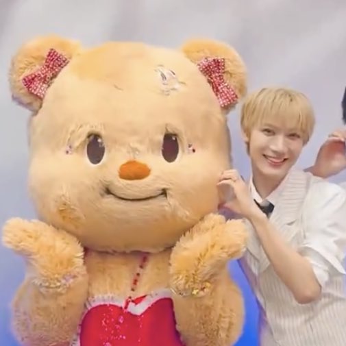 ป้าว่าพี่เขาชอบหนู