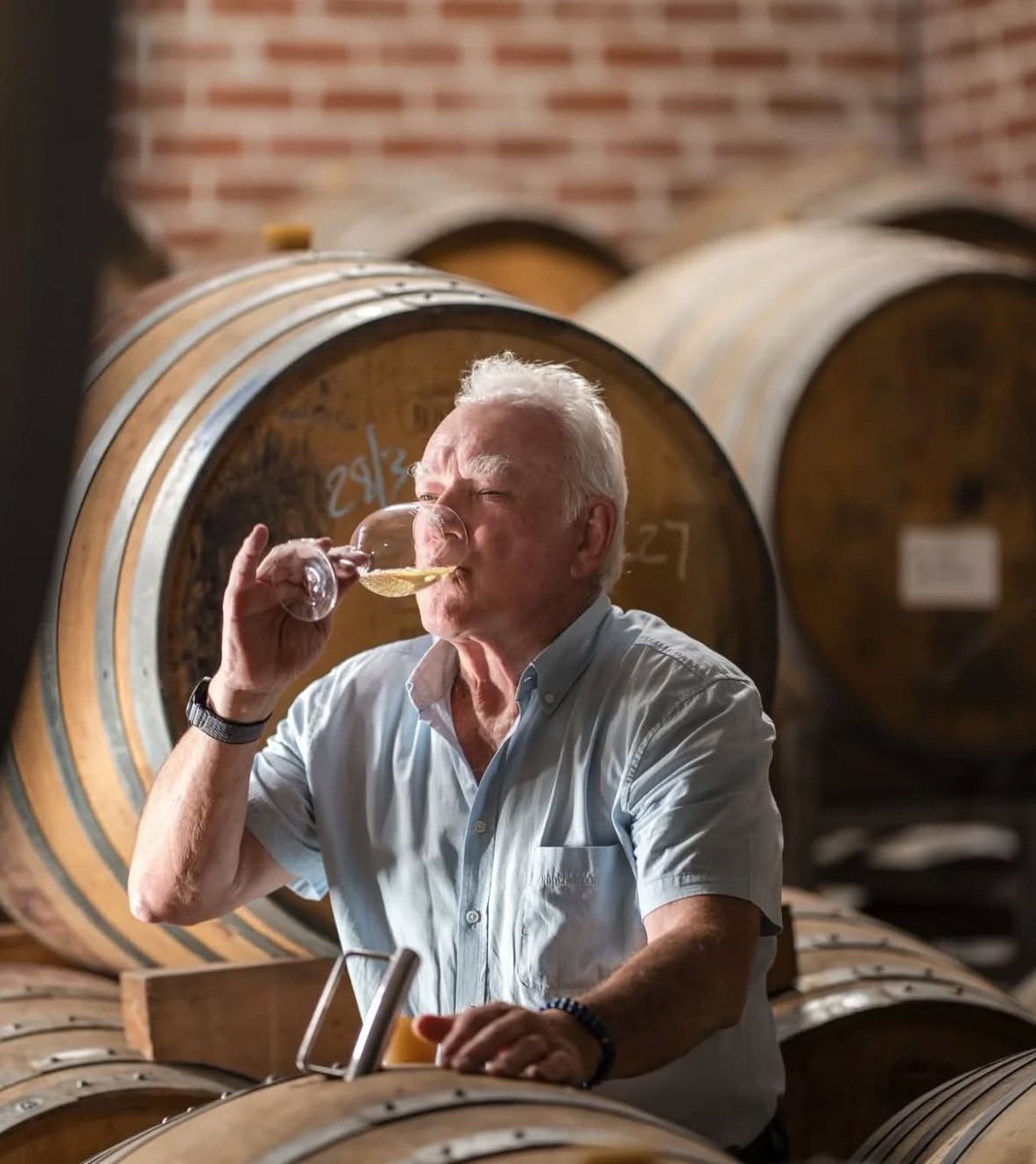 Happy Global Drink Wine Day! 🍷🌍
So wherever you are in the world today, raise a glass.
To the vineyard.
To the vintage.
To the hands behind every harvest.
#wine #StellenboschWineRoutes #GlobalDrinkWineDay #DrinkStellenbosch #CapeWinelands #CapeofGoodWines #SouthAfrica ❤