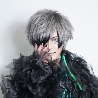 池袋 手刀 tweet media