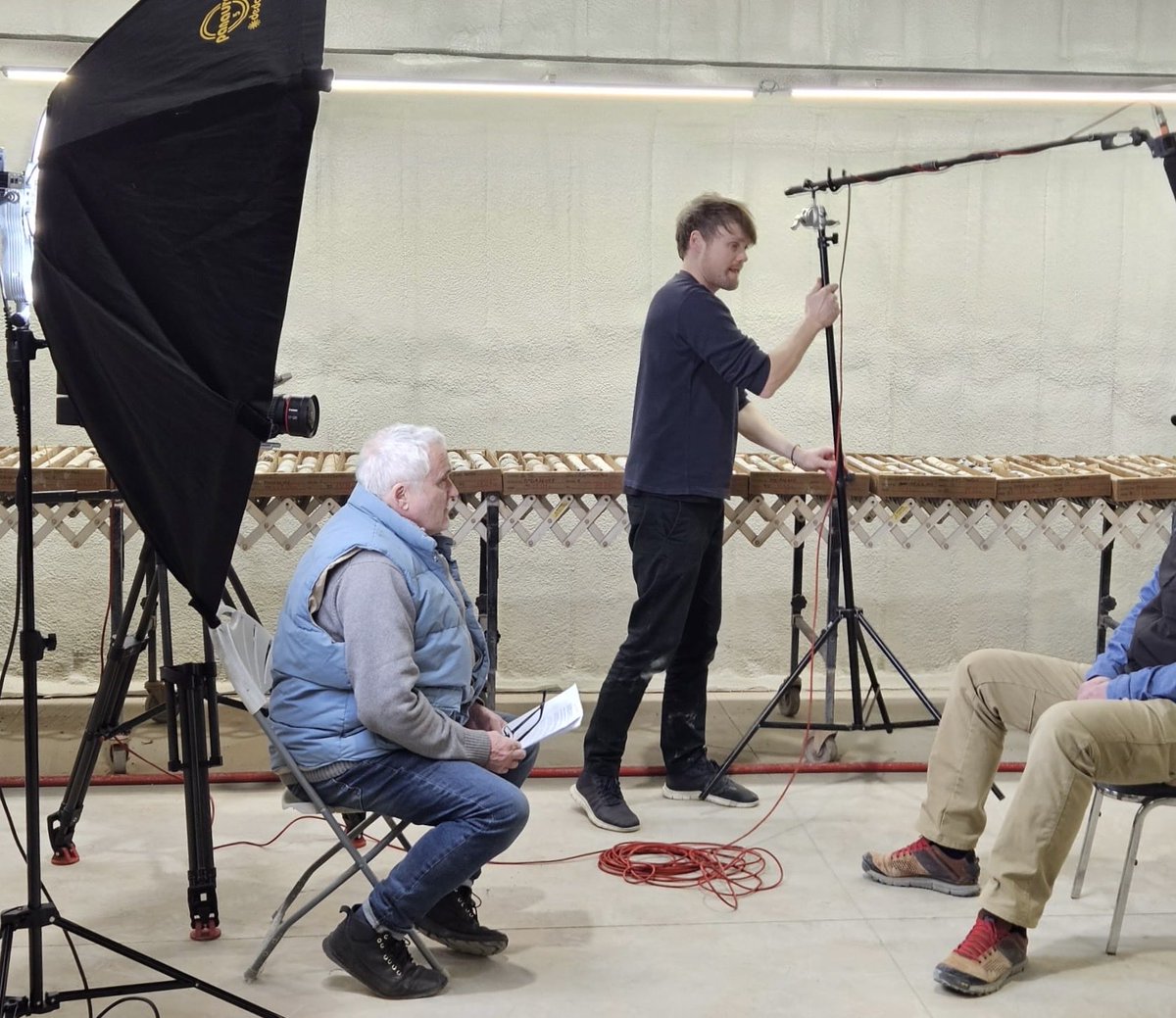 oliverjfriesen's tweet photo. As busy as we have ever been on site. 

4️⃣ rigs spinning at Pilot Mountain and 1️⃣ rig at Tempiute. 

Plus our project geologists got to spend some time in front of the camera. 

Pushing towards our goal of delivering Mined in 🇺🇸 tungsten - something that hasn’t been done for over a decade.