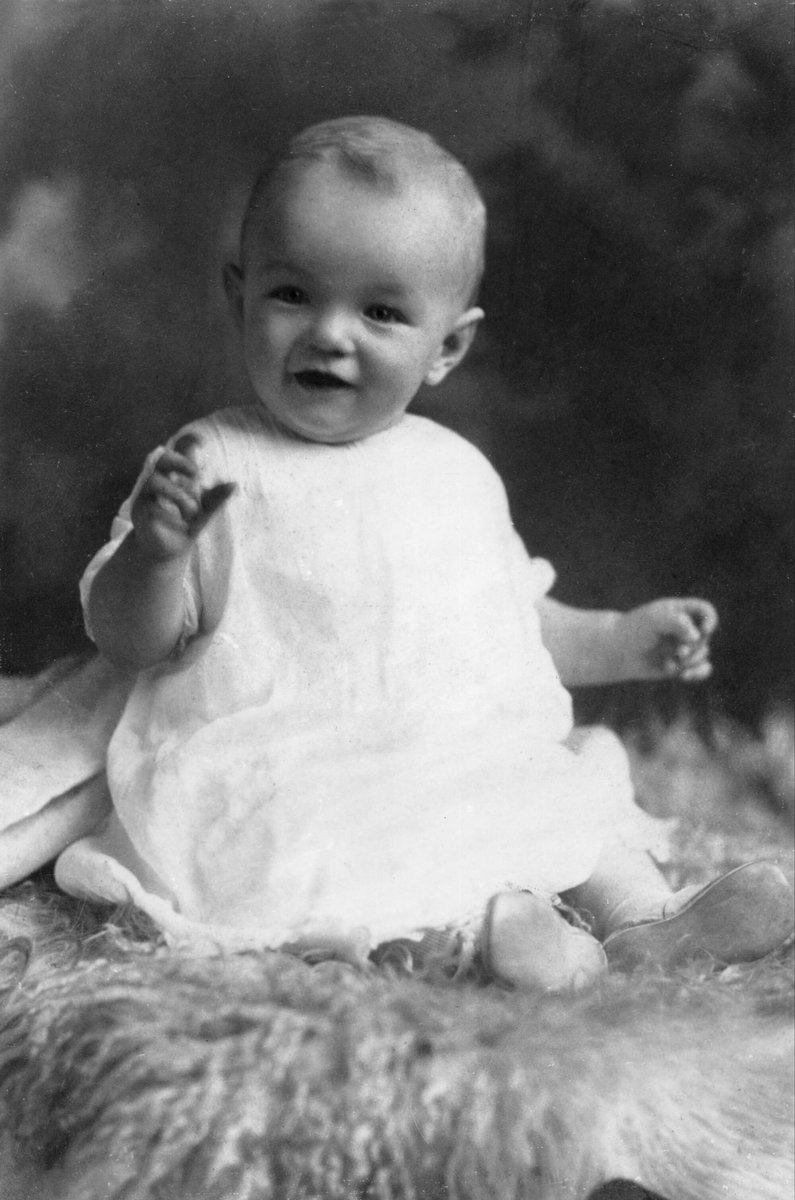 An infant Marilyn Monroe, photographed c. 1927.
