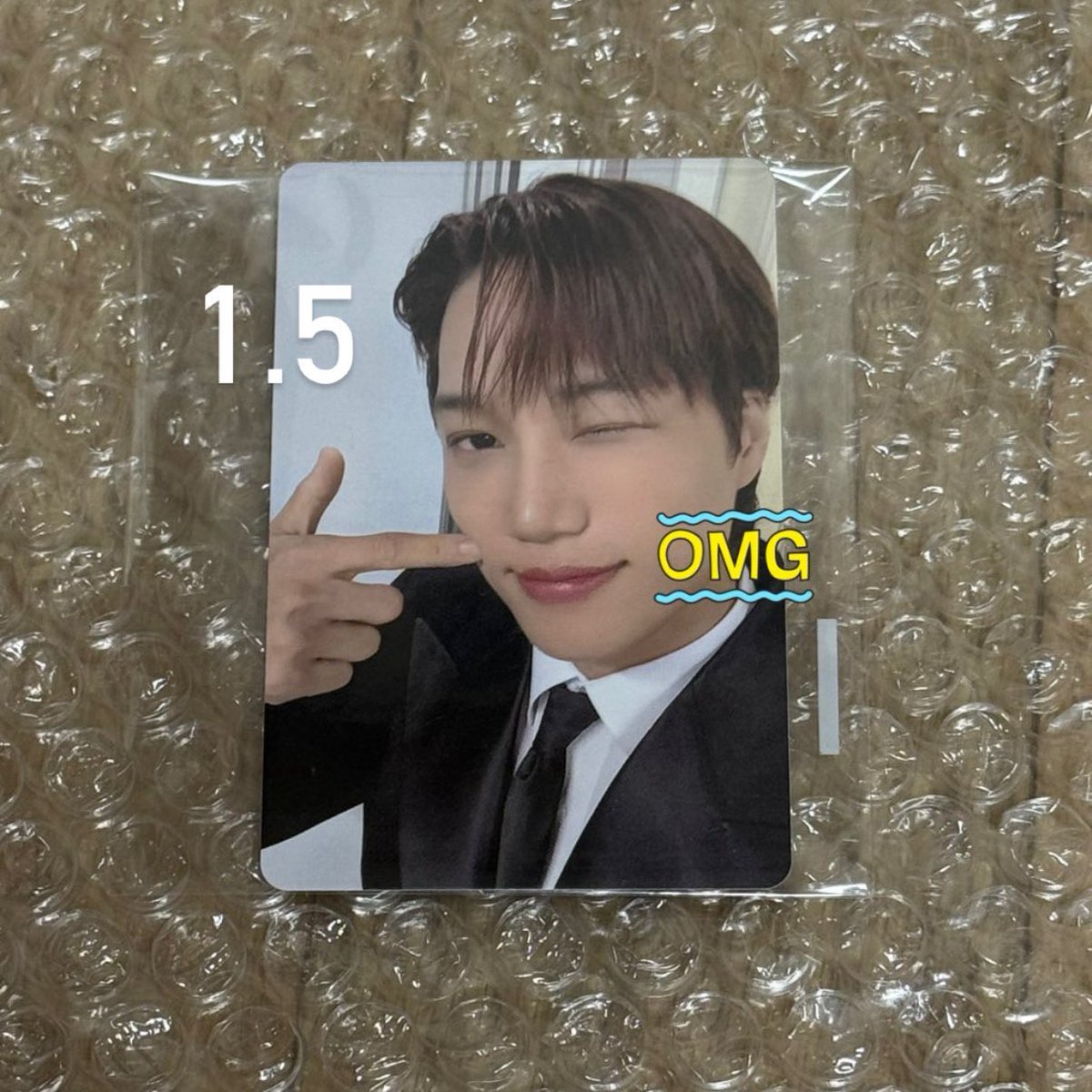 KiimR0's tweet photo. EXO REVERXE photocard poca 양도

엑소 리버스 포토카드
카이 슴스 쇼케이스 당첨 포카 1.5

✅한국 계좌, 주소
✅반택, 준등기 +2000
✅일택 +3500

💬https://t.co/olhTQeJook

슴스토어 케타포 wts sell 수호 suho 찬열 chanyeol 디오 경수 d.o. 카이 kai 세훈 sehun 분철 콘서트 VIP 폴라 팬싸 https://t.co/EGNvJLTeAV