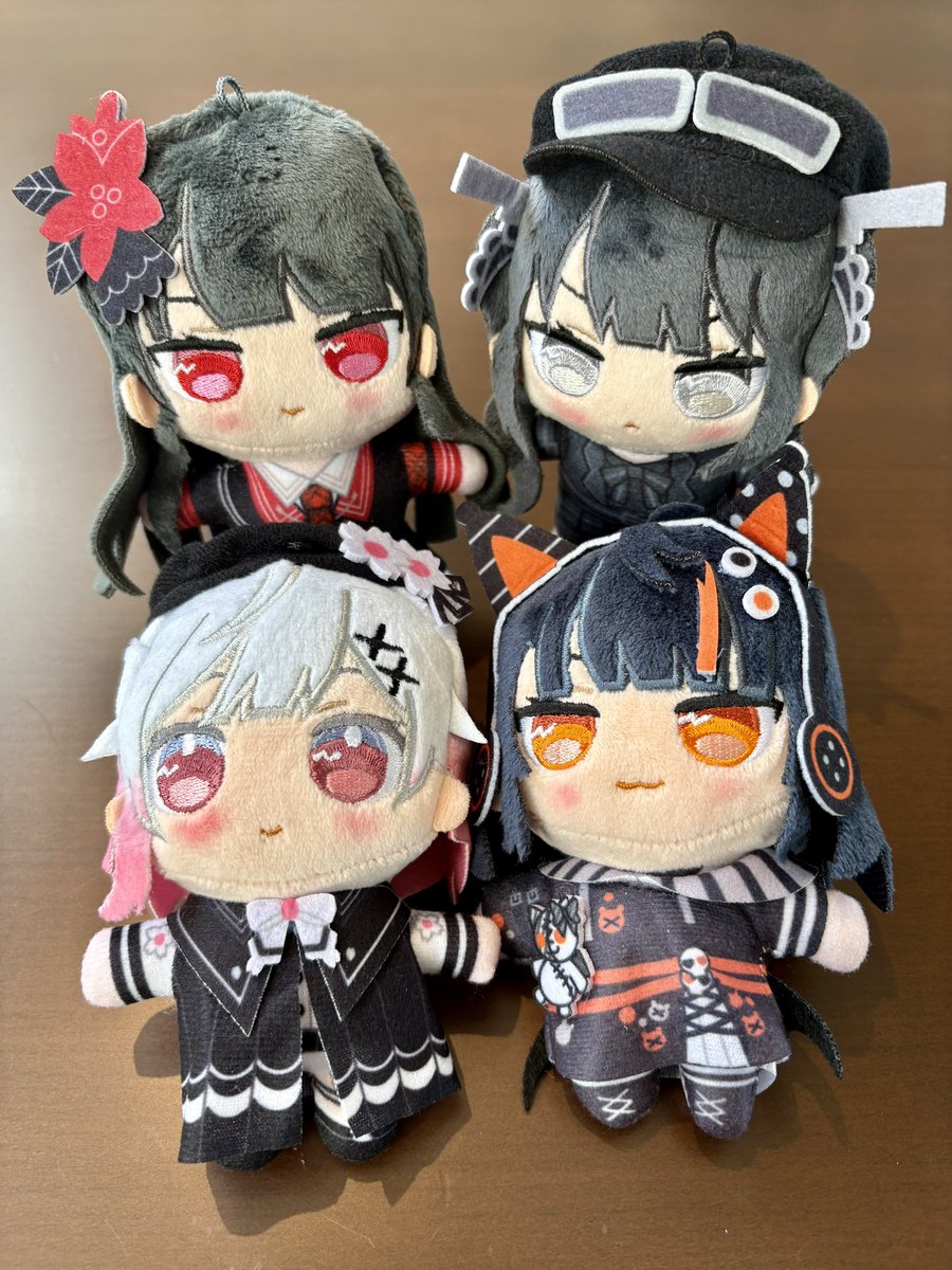 4人届いた‼️ あと9人は後日届くそうです… #魔法少女ノ魔女裁判 #まの