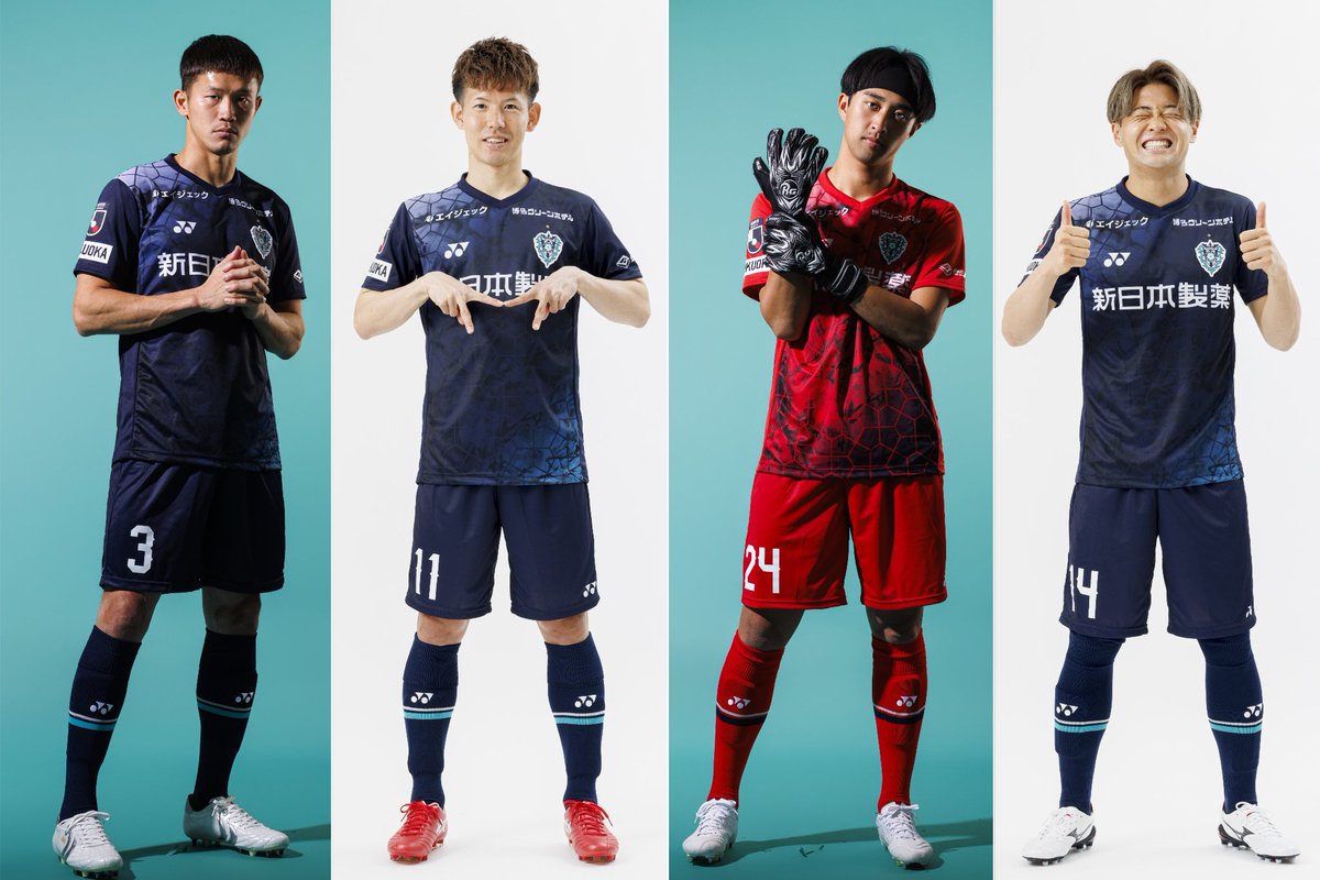 ／
 クラブ公式フォト「AVI PHOTO」
百年構想リーグ 選手プロフィール写真
直筆サイン入りパネル販売開始📷
＼

【期間限定販売‼️】
34選手の中からお気に入りの選手の写真をお選びいただき、直筆サイン入り特製パネルをお届けします✨✨

特製パネルは先着100枚の数量限定販売🙌