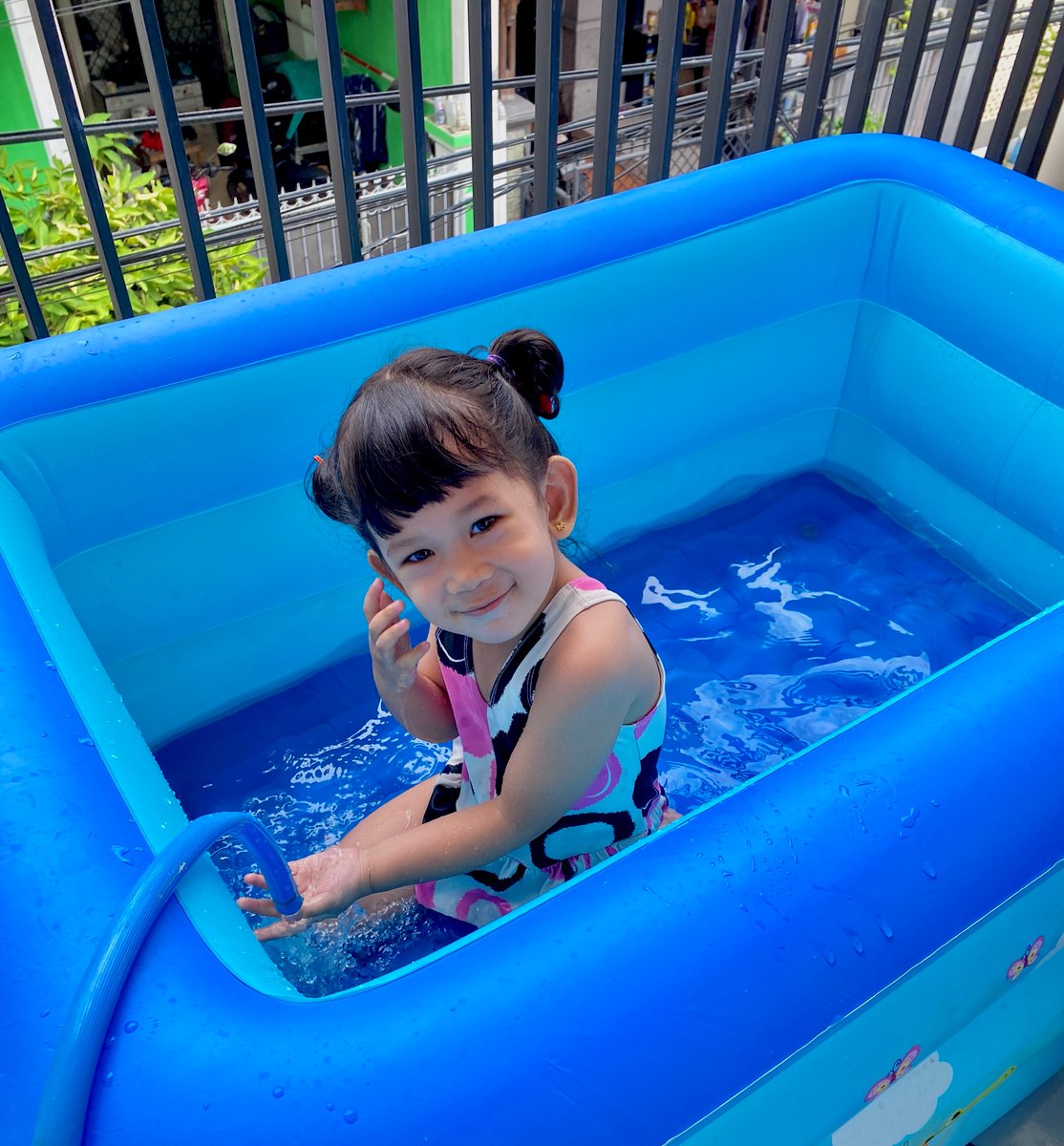 🧧🏊🏻‍♀️💖