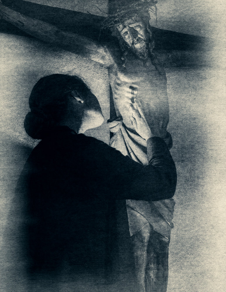 Laura Makabresku tweet media