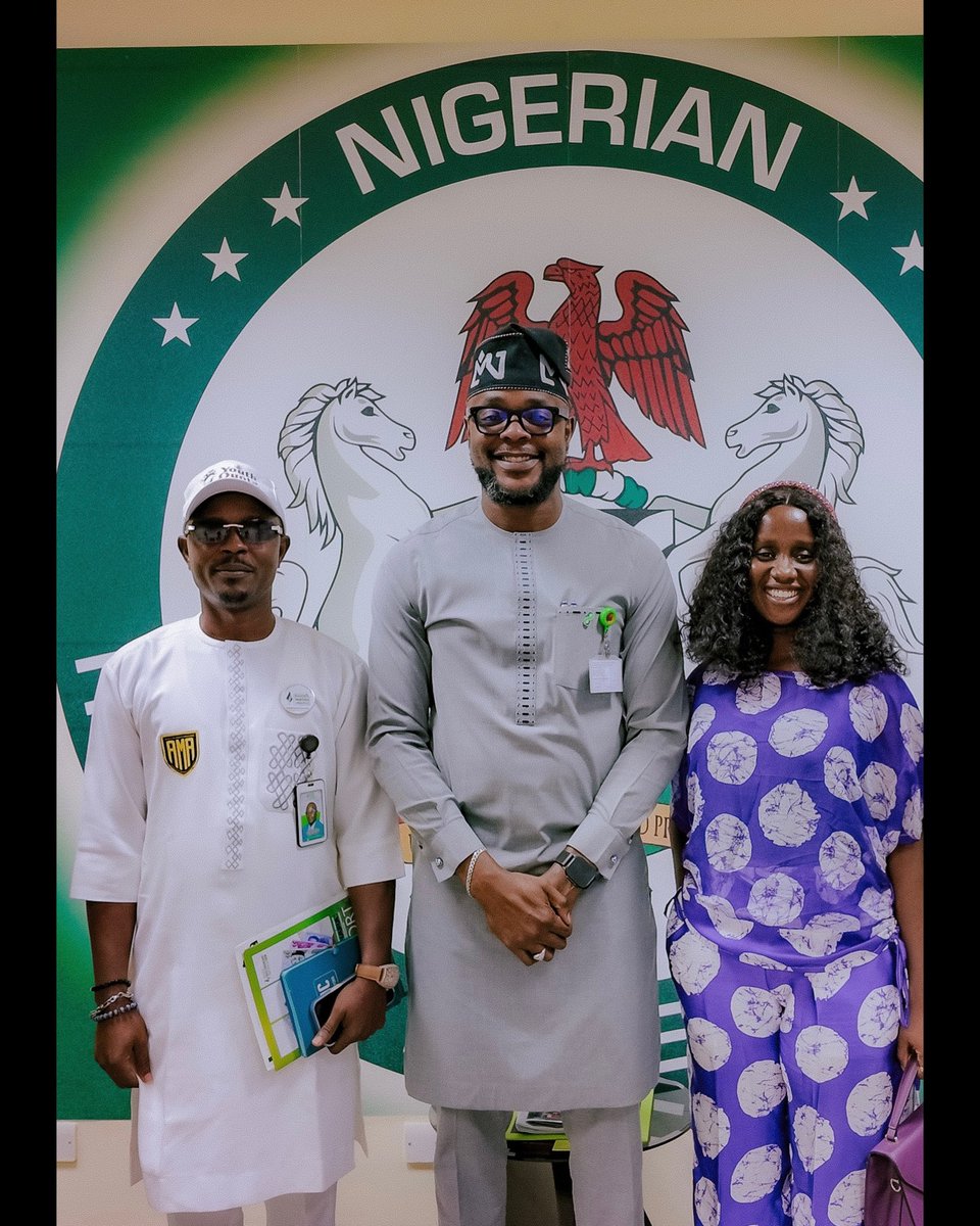 afromodiste's tweet photo. Yesterday, we continued strategic discussions on the Youth in Parliament Quota bill advocacy with the amiable Chairman of the House of Representatives Committee on Youth in Parliament/Young Parliamentarians Forum - Rt. Hon. Olamijuwonlo Alao Akala @lamijuakala. https://t.co/BT9SGEDfOm