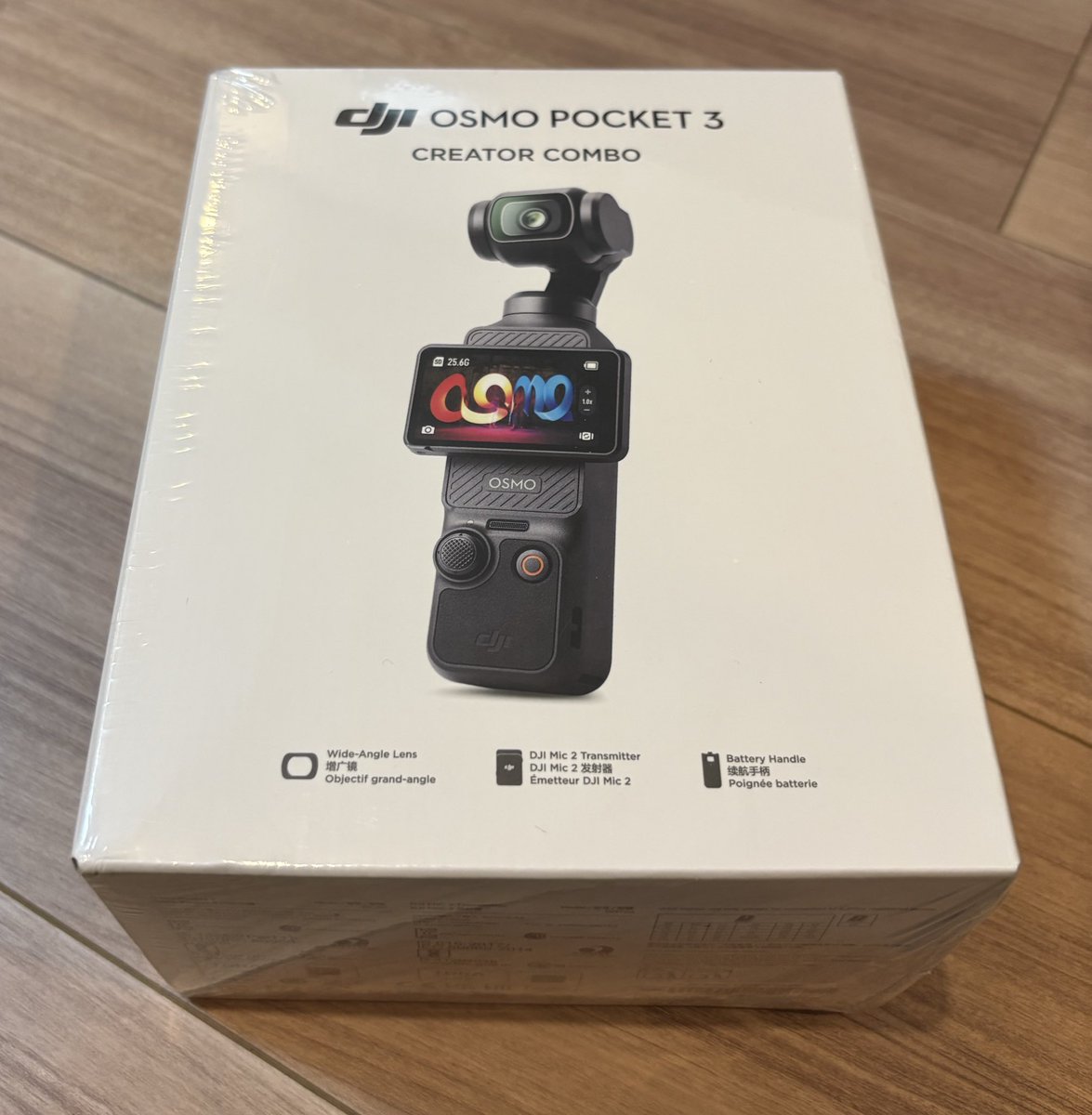 isk_home's tweet image. 家ログVlog用に、ついにこの子をお迎えしました☺️✨撮るの楽しみ〜！ #osmopocket3