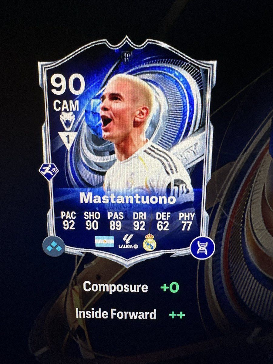 HowlinInTheNorth tweet media