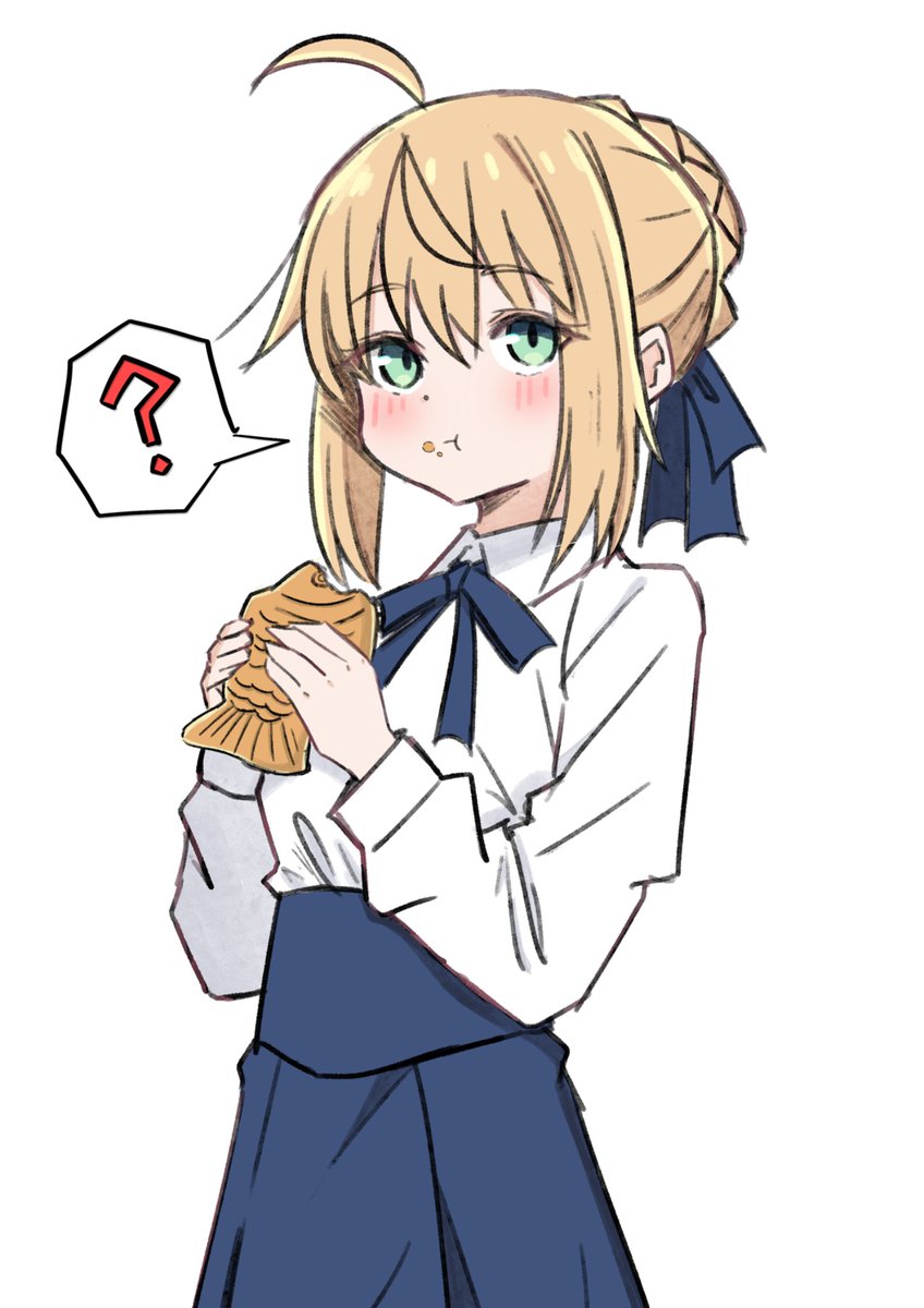 namasoru's tweet photo. もぐもぐセイバー https://t.co/BVAUsM623H