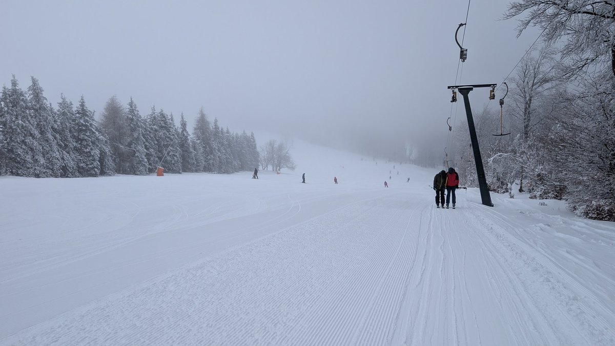 Ski_Telnice's tweet photo. ❄️ AKTUÁLNĚ ❄️ https://t.co/FSSiW7L9VO