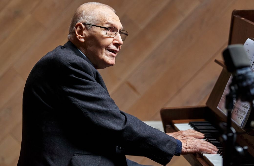 Bruno Serrou tweet media