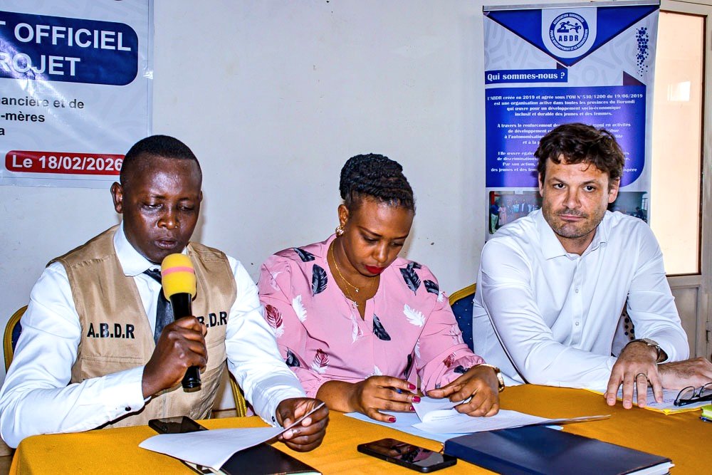 Gitega's tweet photo. L’Association Burundaise pour le Développement et la Réconciliation (#ABDR) a lancé, le 18 /2/2026 à @Gitega, le projet « Nanje_Noterimbere », une initiative de 18 mois destinée à renforcer l’indépendance financière et la résilience économique de 30 filles mères célibataires. https://t.co/7PZCPKlSTa