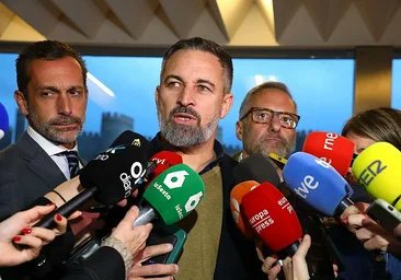 javier_ballesta's tweet photo. Ni burka ni VOX #acusederecibo #educaopina
https://t.co/yAcAgSk9UX https://t.co/daf45MXfip